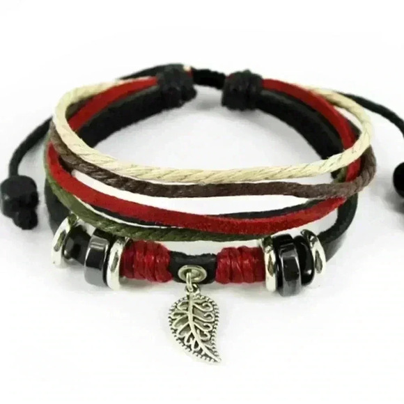 Leaf Black Leather Adjustable Bracelet - Picture 3 of 4